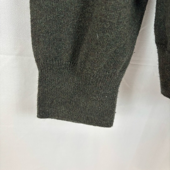 Chaps Green V-Neck Sweater Timeless‎ Knit Cotton/Cashmere Soft and Snuggly | L - Picture 5 of 13